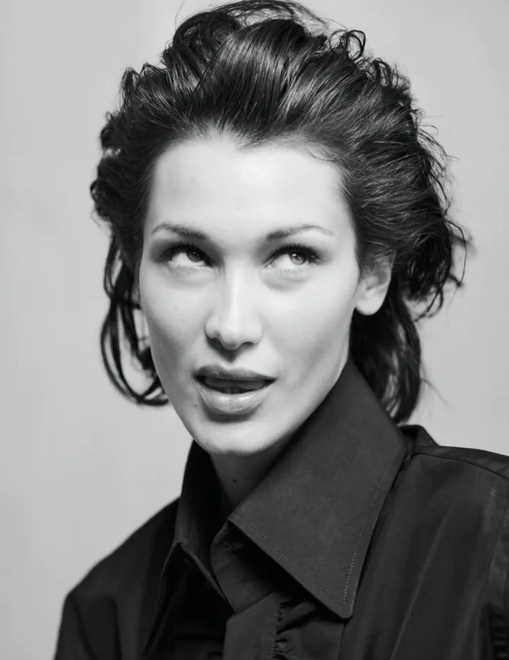 Bella Hadid - Nữ tính và bất cần - Ảnh 5. Bella Hadid - Nữ tính và bất cần - Ảnh 5.