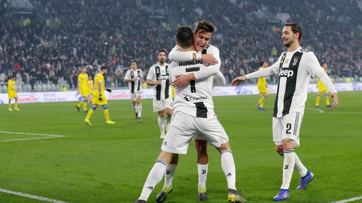 Giải VĐQG Italia Serie A có thể phải kéo dài tới tháng 10/2020 - Ảnh 1. Giải VĐQG Italia Serie A có thể phải kéo dài tới tháng 10/2020 - Ảnh 1.