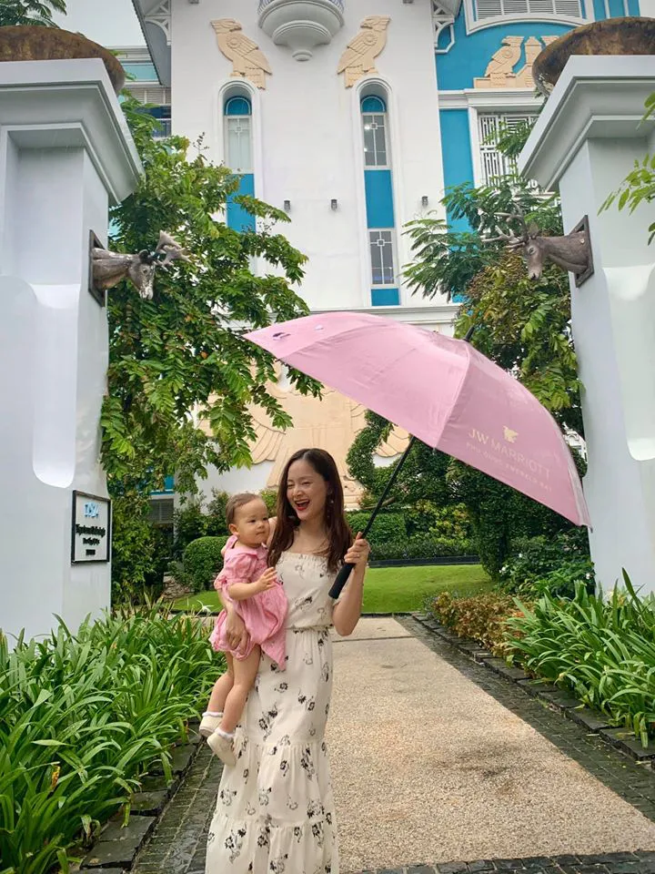 Nhật ký ở nhà mùa dịch của loạt diễn viên Việt nổi tiếng (P1) - Ảnh 1. Nhật ký ở nhà mùa dịch của loạt diễn viên Việt nổi tiếng (P1) - Ảnh 1.