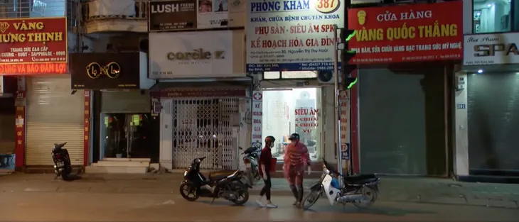 Những ngày không quên - Tập 3: Thư bị cả khu phố tránh như tránh tà chỉ vì tin thất thiệt của cô Xuyến - Ảnh 3. Những ngày không quên - Tập 3: Thư bị cả khu phố tránh như tránh tà chỉ vì tin thất thiệt của cô Xuyến - Ảnh 3.