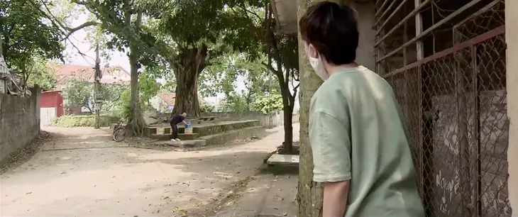 Những ngày không quên - Tập 20: Cô Xuyến lại bị “sờ gáy” vì bán nước rửa tay kém chất lượng - Ảnh 13. Những ngày không quên - Tập 20: Cô Xuyến lại bị “sờ gáy” vì bán nước rửa tay kém chất lượng - Ảnh 13.