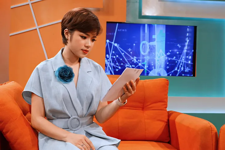 Khi các nữ BTV, MC cắt tóc ngắn nhưng vẫn rất xinh đẹp và cuốn hút - Ảnh 2. Khi các nữ BTV, MC cắt tóc ngắn nhưng vẫn rất xinh đẹp và cuốn hút - Ảnh 2.