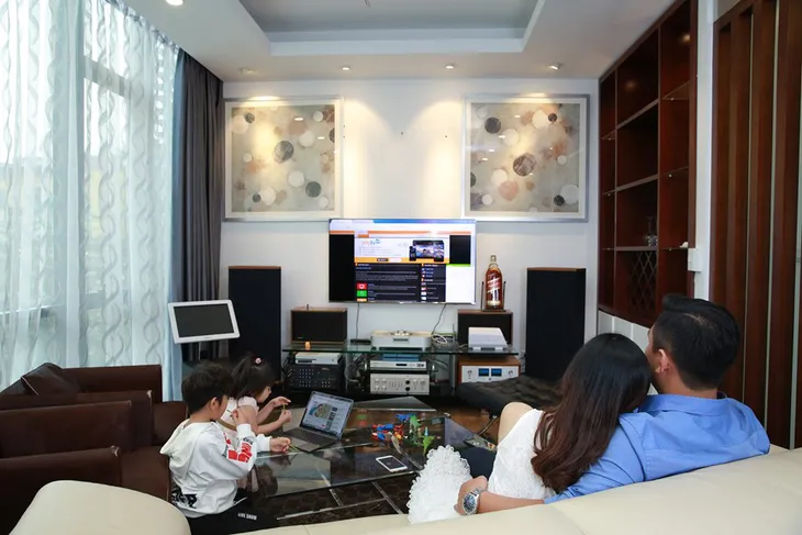 MyTV Multiscreen - Tính năng đa màn hình hoàn hảo thời truyền hình công nghệ lên ngôi - Ảnh 2. MyTV Multiscreen - Tính năng đa màn hình hoàn hảo thời truyền hình công nghệ lên ngôi - Ảnh 2.