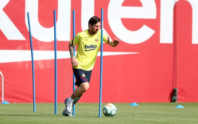 La Liga ấn định ngày trở lại, đá 11 trận trong 35 ngày - Ảnh 1. La Liga ấn định ngày trở lại, đá 11 trận trong 35 ngày - Ảnh 1.