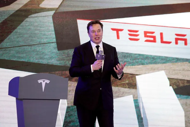 Bất mãn lệnh phong tỏa, Elon Musk dọa chuyển trụ sở Tesla khỏi California - Ảnh 1. Bất mãn lệnh phong tỏa, Elon Musk dọa chuyển trụ sở Tesla khỏi California - Ảnh 1.