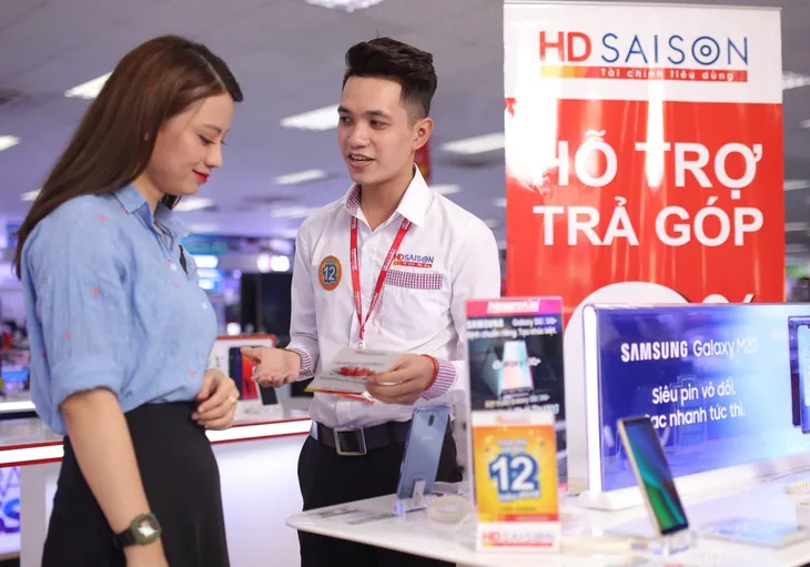 HD SAISON khẩn trương chia sẻ gánh nặng tài chính với khách hàng - Ảnh 1. HD SAISON khẩn trương chia sẻ gánh nặng tài chính với khách hàng - Ảnh 1.