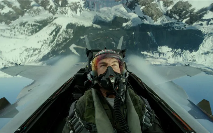 Top Gun: Maverick sẽ làm nên kì tích phòng vé cho Tom Cruise? - Ảnh 1. Top Gun: Maverick sẽ làm nên kì tích phòng vé cho Tom Cruise? - Ảnh 1.