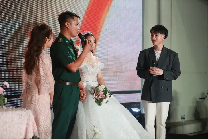 Đức Phúc mang món quà bất ngờ đến Điều ước thứ 7 - Ảnh 3. Đức Phúc mang món quà bất ngờ đến Điều ước thứ 7 - Ảnh 3.