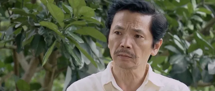 Những ngày không quên - Tập 30: Chỉ một phút bất cẩn, Dương đã bị bố Sơn hỏi về Vy - Ảnh 3. Những ngày không quên - Tập 30: Chỉ một phút bất cẩn, Dương đã bị bố Sơn hỏi về Vy - Ảnh 3.