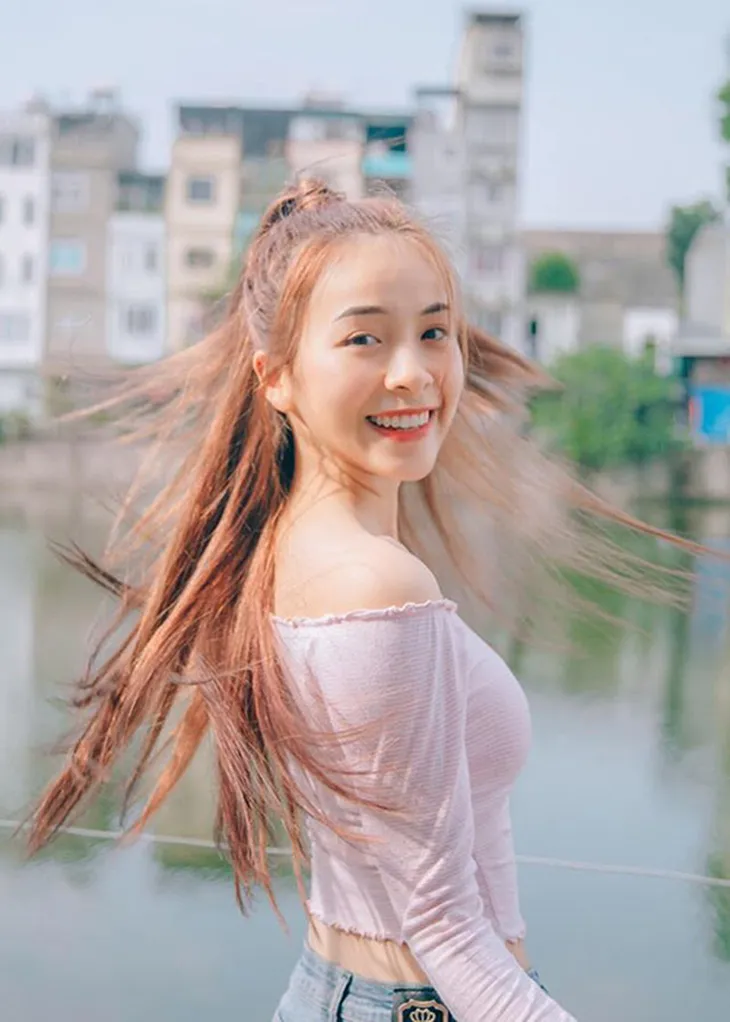 Học lỏm cách phối đồ ăn gian chiều cao của Nhiên Nhà trọ Balanha - Ảnh 8. Học lỏm cách phối đồ ăn gian chiều cao của Nhiên Nhà trọ Balanha - Ảnh 8.