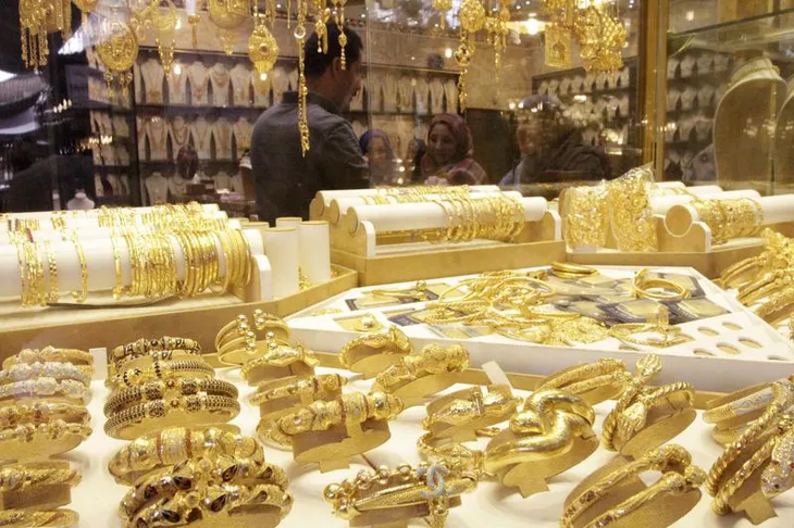 Giá vàng vẫn sát ngưỡng cao nhất trong hơn 7 năm qua - Ảnh 1. Giá vàng vẫn sát ngưỡng cao nhất trong hơn 7 năm qua - Ảnh 1.