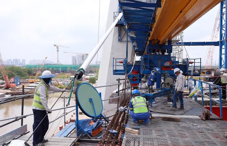 Cầu Thủ Thiêm 2 sẽ thông xe kỹ thuật vào cuối năm 2020 - Ảnh 1. Cầu Thủ Thiêm 2 sẽ thông xe kỹ thuật vào cuối năm 2020 - Ảnh 1.