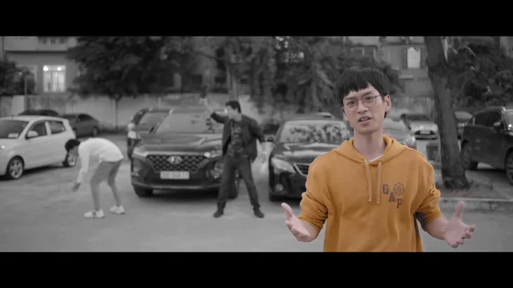 Nhà trọ Balanha - Tập 20: Hé lộ quá khứ Bách cưỡng hôn Đan Lê, đẩy bạn thân vào tù - Ảnh 4. Nhà trọ Balanha - Tập 20: Hé lộ quá khứ Bách cưỡng hôn Đan Lê, đẩy bạn thân vào tù - Ảnh 4.