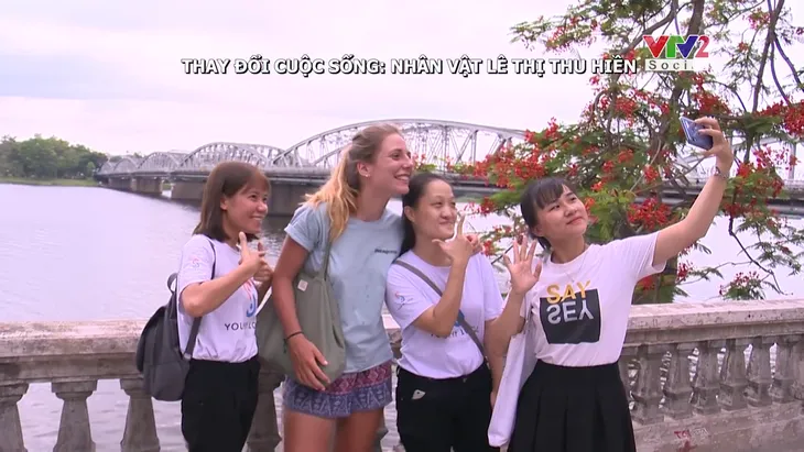 Change Life: Cô gái Huế hở hàm ếch thay đổi ra sao sau phẫu thuật thẩm mỹ? - Ảnh 2. Change Life: Cô gái Huế hở hàm ếch thay đổi ra sao sau phẫu thuật thẩm mỹ? - Ảnh 2.