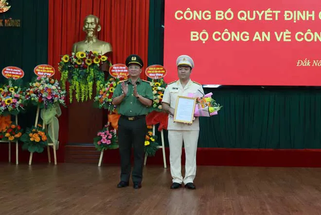 Điều động, bổ nhiệm nhân sự 5 bộ, ngành - Ảnh 2. Điều động, bổ nhiệm nhân sự 5 bộ, ngành - Ảnh 2.