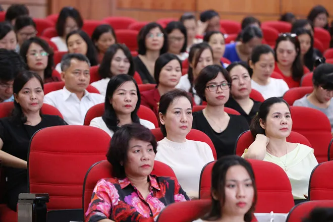 Hơn 91% trẻ em mầm non, tiểu học Hà Nội được uống sữa học đường mỗi ngày - Ảnh 1. Hơn 91% trẻ em mầm non, tiểu học Hà Nội được uống sữa học đường mỗi ngày - Ảnh 1.