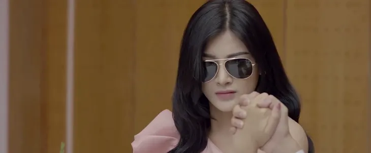 Nhà trọ Balanha - Tập 30: Lộ clip riêng tư, Bách - Kim họp báo công khai yêu nhau? - Ảnh 4. Nhà trọ Balanha - Tập 30: Lộ clip riêng tư, Bách - Kim họp báo công khai yêu nhau? - Ảnh 4.
