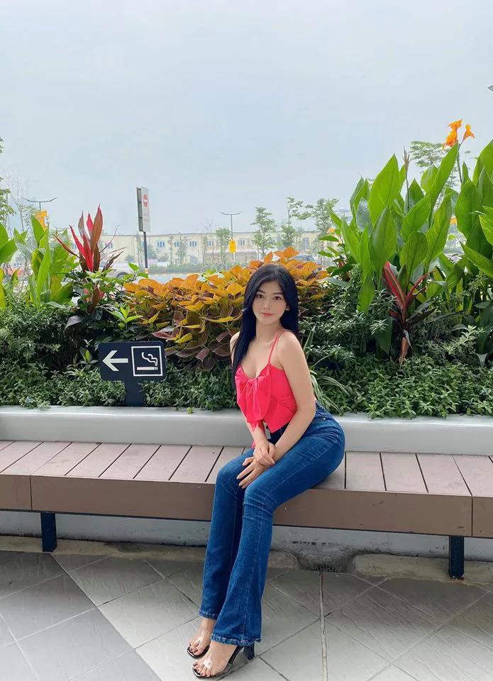 Nhan sắc đời thường nóng bỏng của Kim Nhà trọ Balanha - Ảnh 6. Nhan sắc đời thường nóng bỏng của Kim Nhà trọ Balanha - Ảnh 6.
