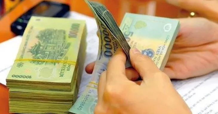 Dư thanh khoản, có thể sẽ thêm làn sóng cắt giảm lãi suất ngân hàng? - Ảnh 2. Dư thanh khoản, có thể sẽ thêm làn sóng cắt giảm lãi suất ngân hàng? - Ảnh 2.
