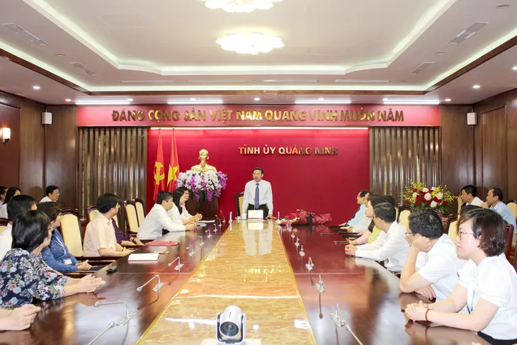 Quảng Ninh: Bổ nhiệm Trưởng Ban Tổ chức Tỉnh ủy đồng thời là Giám đốc Sở Nội vụ - Ảnh 1. Quảng Ninh: Bổ nhiệm Trưởng Ban Tổ chức Tỉnh ủy đồng thời là Giám đốc Sở Nội vụ - Ảnh 1.