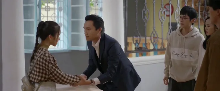 Nhà trọ Balanha - Tập 30: Sai kể từ khi bắt đầu, Nhiên nói lời chia tay Bách - Ảnh 3. Nhà trọ Balanha - Tập 30: Sai kể từ khi bắt đầu, Nhiên nói lời chia tay Bách - Ảnh 3.