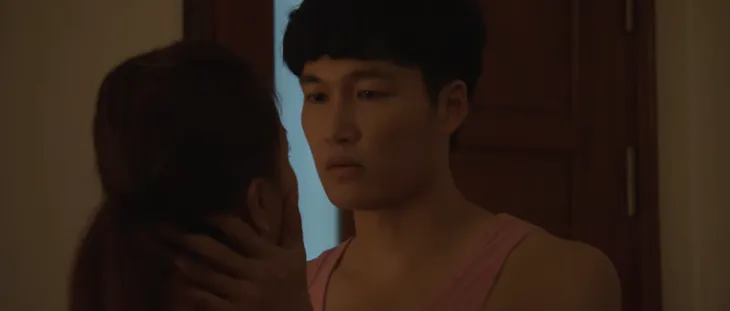 Những ngày không quên - Tập 38: Khoa dụ Uyên động phòng trước ngày cưới - Ảnh 2. Những ngày không quên - Tập 38: Khoa dụ Uyên động phòng trước ngày cưới - Ảnh 2.
