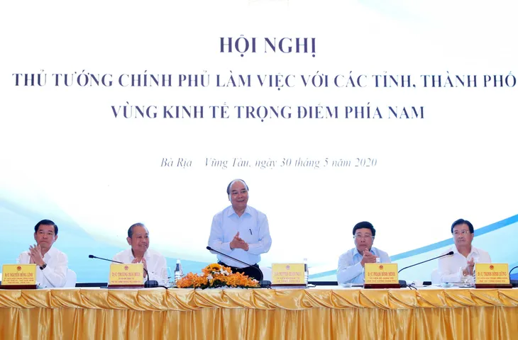 Vùng kinh tế trọng điểm phía Nam cam kết không điều chỉnh chỉ tiêu tăng trưởng - Ảnh 1. Vùng kinh tế trọng điểm phía Nam cam kết không điều chỉnh chỉ tiêu tăng trưởng - Ảnh 1.