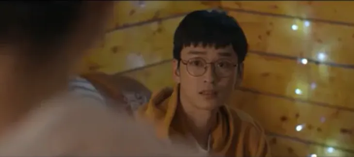 Nhà trọ Balanha - Tập 22: Nhi khiến Nhân đứng hình vì lý luận kẻ đi lừa khổ hơn người bị lừa - Ảnh 1. Nhà trọ Balanha - Tập 22: Nhi khiến Nhân đứng hình vì lý luận kẻ đi lừa khổ hơn người bị lừa - Ảnh 1.