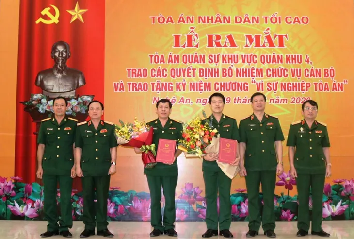 Bổ nhiệm Chủ nhiệm Hậu cần Quân khu 3, Phó Chánh án Tòa án Quân sự Khu vực Quân khu 4 - Ảnh 1. Bổ nhiệm Chủ nhiệm Hậu cần Quân khu 3, Phó Chánh án Tòa án Quân sự Khu vực Quân khu 4 - Ảnh 1.
