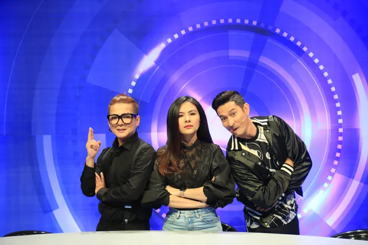 MC Ngô Kiến Huy bắt chước Vũ Hà làm con nít khi chơi gameshow - Ảnh 2. MC Ngô Kiến Huy bắt chước Vũ Hà làm con nít khi chơi gameshow - Ảnh 2.