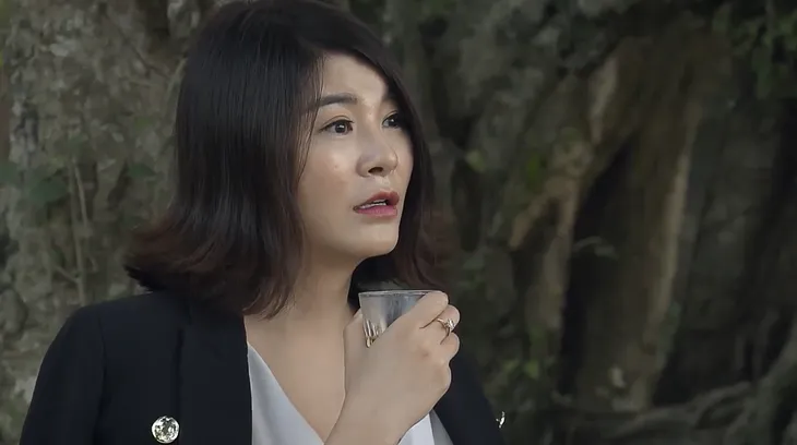 Đừng bắt em phải quên - Tập 11: Linh đào xới quá khứ của Ngân, tìm cớ ở riêng với chồng bạn - Ảnh 2. Đừng bắt em phải quên - Tập 11: Linh đào xới quá khứ của Ngân, tìm cớ ở riêng với chồng bạn - Ảnh 2.