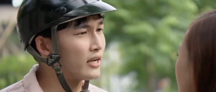 Những ngày không quên - Tập 47: Uyên sững người khi thấy vết son môi trên áo Khoa - Ảnh 2. Những ngày không quên - Tập 47: Uyên sững người khi thấy vết son môi trên áo Khoa - Ảnh 2.