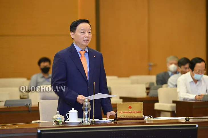 Bộ trưởng Trần Hồng Hà nói gì về việc xả nhiều rác, phải trả nhiều tiền? - Ảnh 1. Bộ trưởng Trần Hồng Hà nói gì về việc xả nhiều rác, phải trả nhiều tiền? - Ảnh 1.