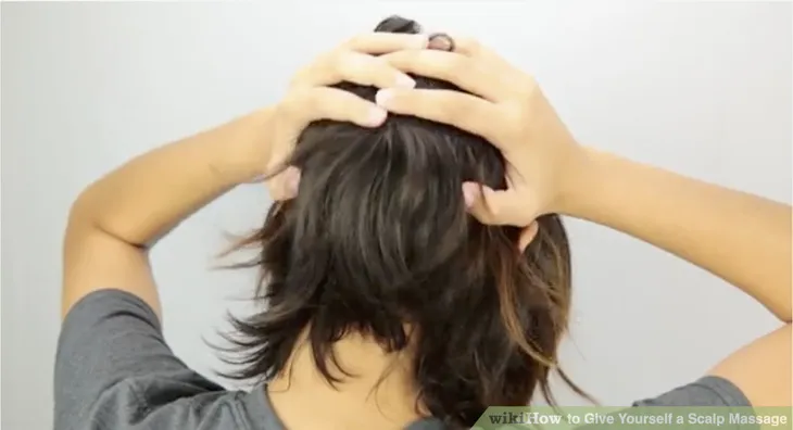 Xả stress tức thì với các phương pháp massage da đầu từ chuyên gia - Ảnh 6. Xả stress tức thì với các phương pháp massage da đầu từ chuyên gia - Ảnh 6.