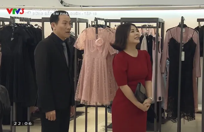 Đừng bắt em phải quên - Tập 12: Linh trơ trẽn tán tỉnh Luân ngay tại chỗ làm của Ngân - Ảnh 3. Đừng bắt em phải quên - Tập 12: Linh trơ trẽn tán tỉnh Luân ngay tại chỗ làm của Ngân - Ảnh 3.