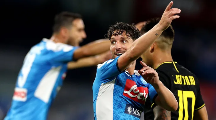 Hòa Inter, Napoli tiến vào chung kết Cúp Quốc gia Italia - Ảnh 2. Hòa Inter, Napoli tiến vào chung kết Cúp Quốc gia Italia - Ảnh 2.