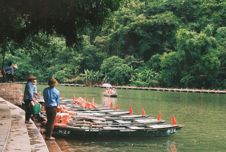 3 điểm đến đẹp say lòng người khi du lịch Ninh Bình - Ảnh 7. 3 điểm đến đẹp say lòng người khi du lịch Ninh Bình - Ảnh 7.