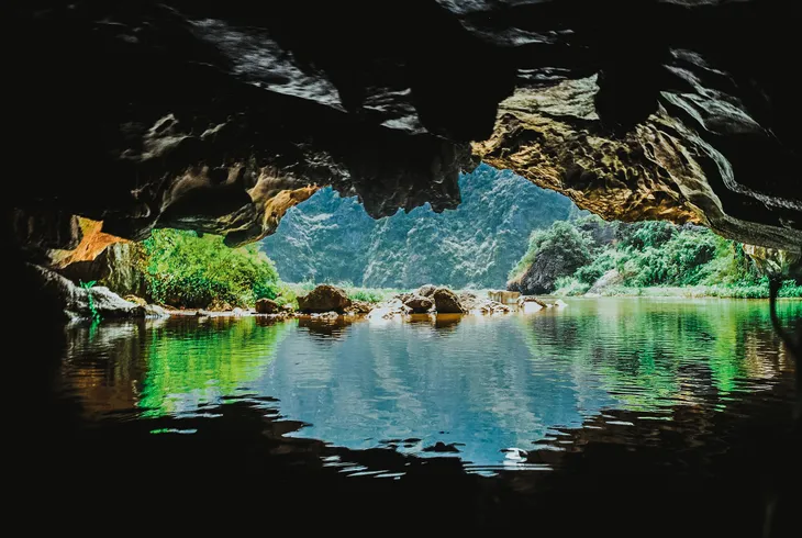 3 điểm đến đẹp say lòng người khi du lịch Ninh Bình - Ảnh 2. 3 điểm đến đẹp say lòng người khi du lịch Ninh Bình - Ảnh 2.