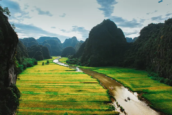 3 điểm đến đẹp say lòng người khi du lịch Ninh Bình - Ảnh 1. 3 điểm đến đẹp say lòng người khi du lịch Ninh Bình - Ảnh 1.