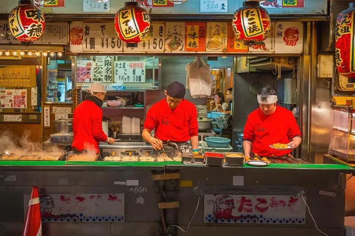 “Lời giải” cho ngành ăn uống tại Nhật Bản sau dịch bệnh - Ảnh 2. “Lời giải” cho ngành ăn uống tại Nhật Bản sau dịch bệnh - Ảnh 2.