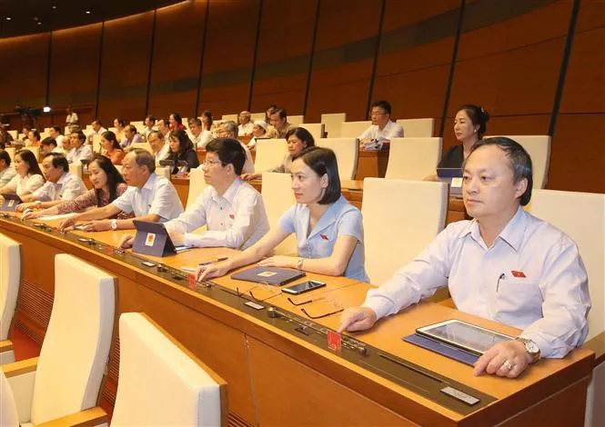 Quốc hội chính thức thông qua Luật PPP - Ảnh 1. Quốc hội chính thức thông qua Luật PPP - Ảnh 1.