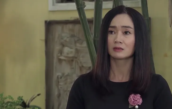 Đừng bắt em phải quên - Tập 15: Mẹ Duy ngăn cấm Ngân gặp lại tình cũ - Ảnh 2. Đừng bắt em phải quên - Tập 15: Mẹ Duy ngăn cấm Ngân gặp lại tình cũ - Ảnh 2.