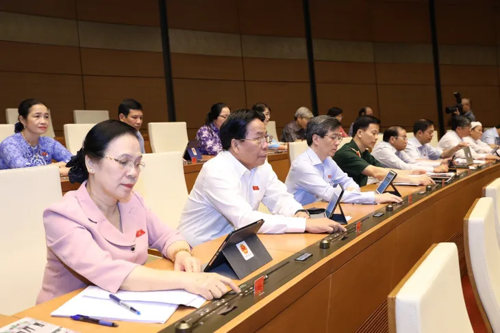 Quốc hội thông qua cơ chế, chính sách đặc thù cho Hà Nội - Ảnh 1. Quốc hội thông qua cơ chế, chính sách đặc thù cho Hà Nội - Ảnh 1.