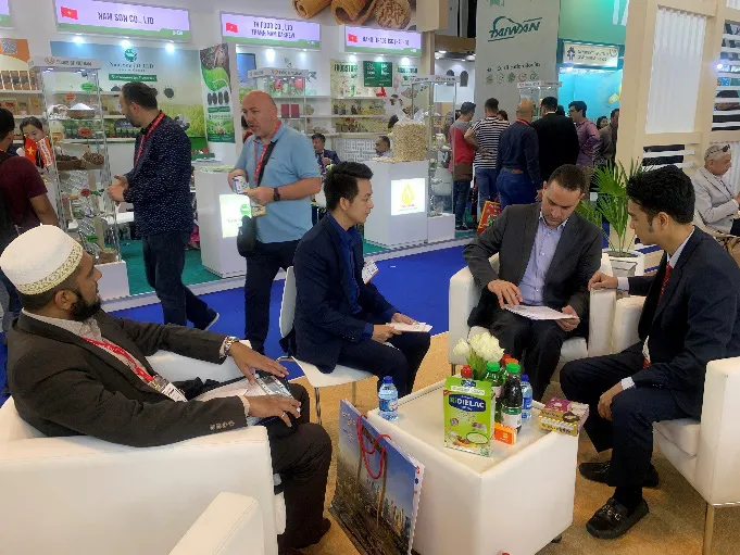 Vinamilk mở cánh cửa cho ngành sữa vào 5 nước thuộc Liên minh kinh tế Á - Âu - Ảnh 3. Vinamilk mở cánh cửa cho ngành sữa vào 5 nước thuộc Liên minh kinh tế Á - Âu - Ảnh 3.