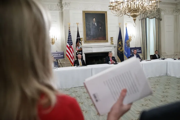 Thẩm phán Mỹ cho phép xuất bản hồi ký của cựu Cố vấn An ninh Quốc gia John Bolton - Ảnh 1. Thẩm phán Mỹ cho phép xuất bản hồi ký của cựu Cố vấn An ninh Quốc gia John Bolton - Ảnh 1.