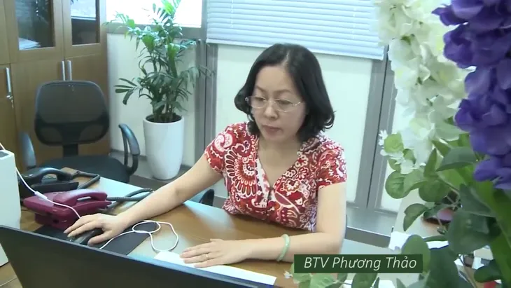 Những giọng nói quen thuộc trên sóng truyền hình, nay khán giả mới biết mặt - Ảnh 8. Những giọng nói quen thuộc trên sóng truyền hình, nay khán giả mới biết mặt - Ảnh 8.