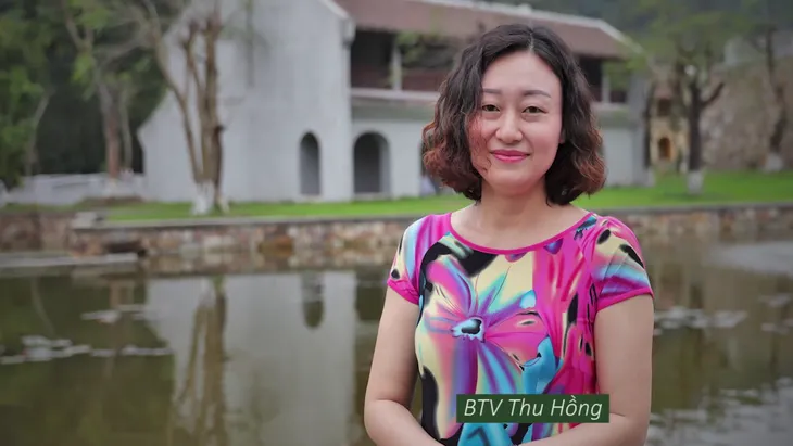 Những giọng nói quen thuộc trên sóng truyền hình, nay khán giả mới biết mặt - Ảnh 3. Những giọng nói quen thuộc trên sóng truyền hình, nay khán giả mới biết mặt - Ảnh 3.