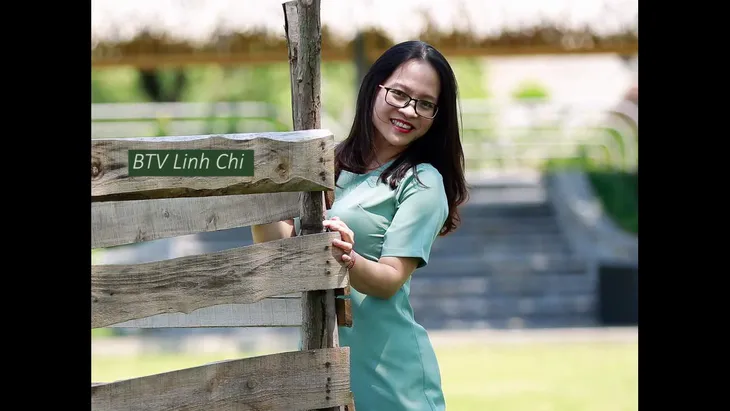 Những giọng nói quen thuộc trên sóng truyền hình, nay khán giả mới biết mặt - Ảnh 2. Những giọng nói quen thuộc trên sóng truyền hình, nay khán giả mới biết mặt - Ảnh 2.