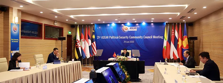 ASEAN cần linh hoạt thích ứng với tình hình mới - Ảnh 1. ASEAN cần linh hoạt thích ứng với tình hình mới - Ảnh 1.
