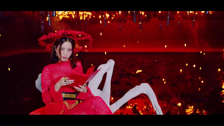 BLACKPINK ra lò MV siêu phẩm How You Like That đầy biến hóa - Ảnh 3. BLACKPINK ra lò MV siêu phẩm How You Like That đầy biến hóa - Ảnh 3.